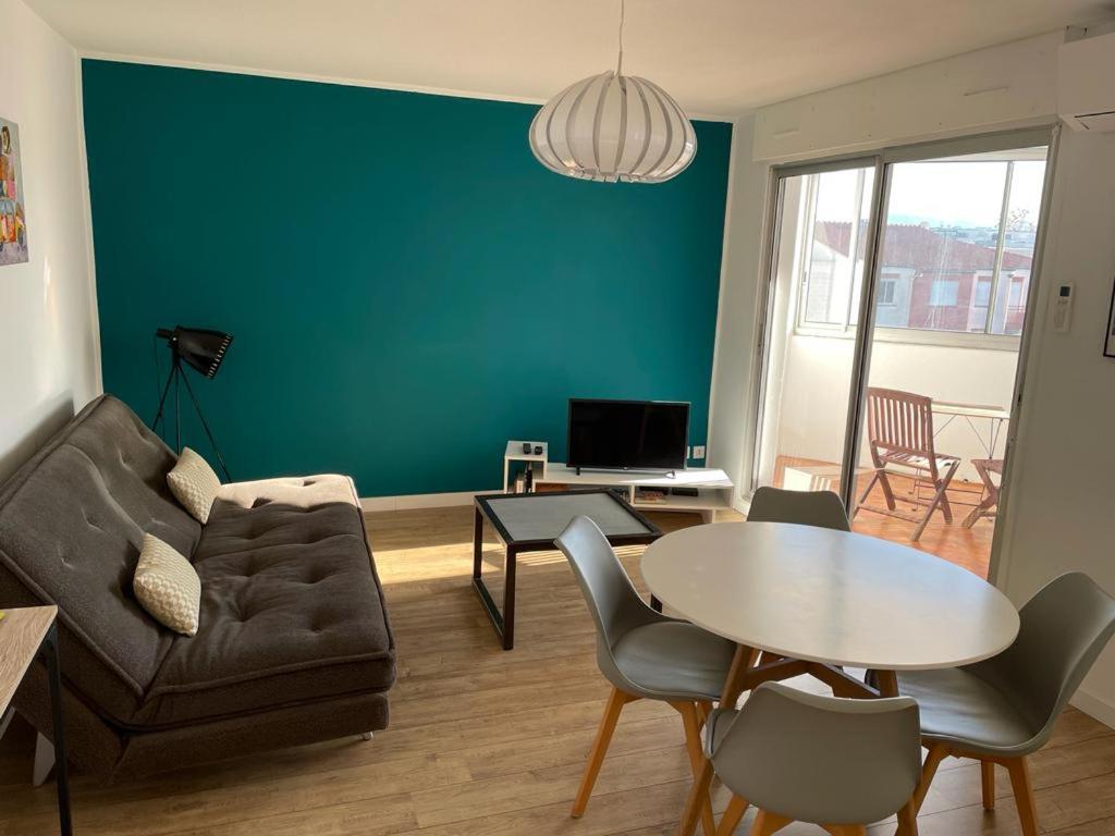 T2 55M2 Perpignan Proche Centre Ville Et Gare Avec Parking Exterior foto